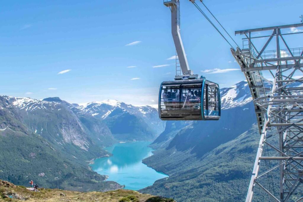 Hytte I Stryn Med Elbil Lader المظهر الخارجي الصورة
